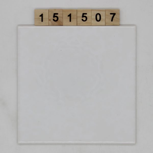 unbekannt 15x15cm weiß glänzend gehämmert<!---151507--->