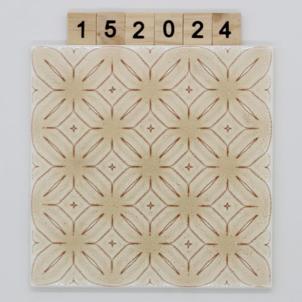 V&B Villeroy und Boch Artikel 1121 Farbe 251 Nuance 65 Dekor 15x15cm<!---152024--->