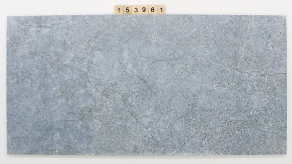 Novabell Farbe hellblau miliert glänzend 29,5×59,5cm 30x60cm<!---153961--->