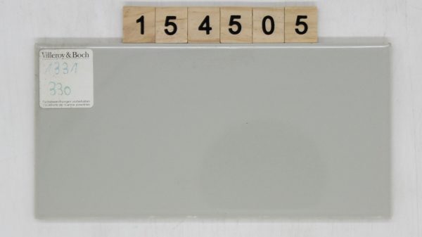 V&B Villeroy und Boch Artikel 1331 Farbe 330 hellgrau glänzend 9,7×19,7cm 10x20cm<!---154505--->